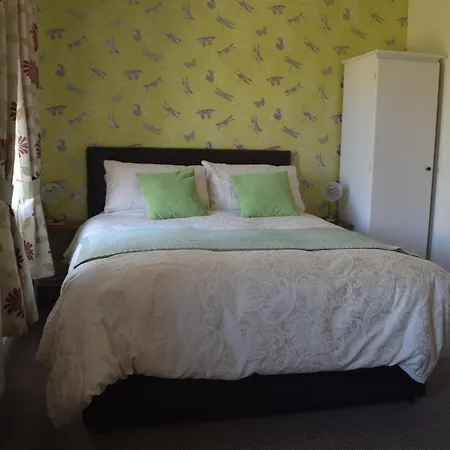 Orchard Grove R21rc58 4* Bagenalstown